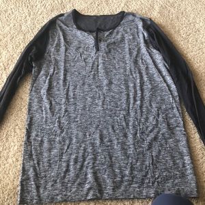 Lululemon athletic top